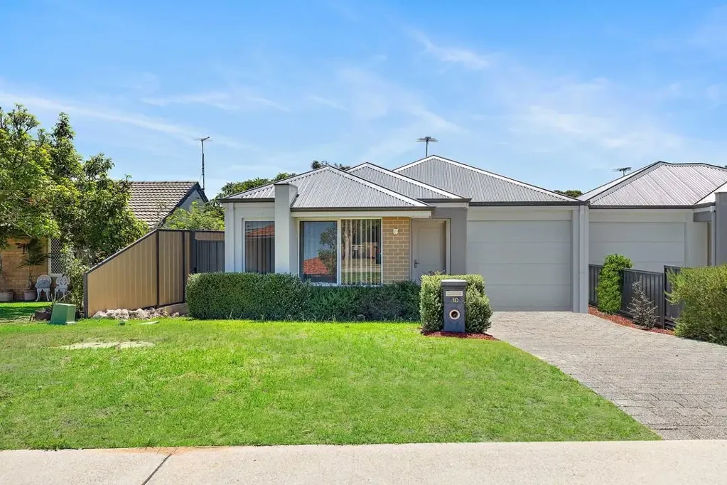 Modern Family Home in Hamilton Hill