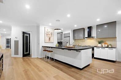 10 Kiah Drive, Point Cook, VIC 3030, 5 slaapkamers, 3 badkamers, House