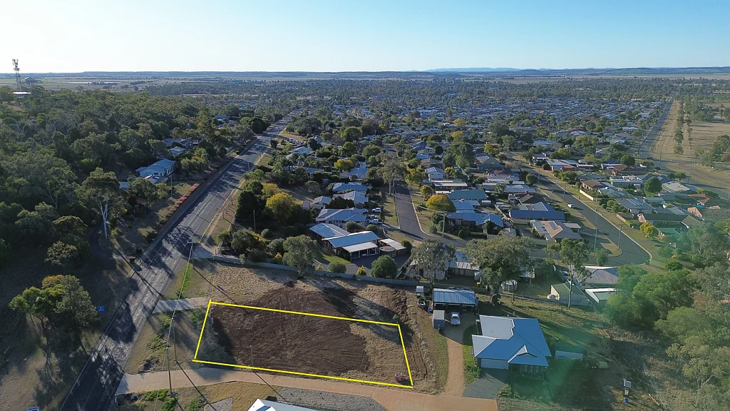 99 Toowoomba Road, Oakey, QLD 4401