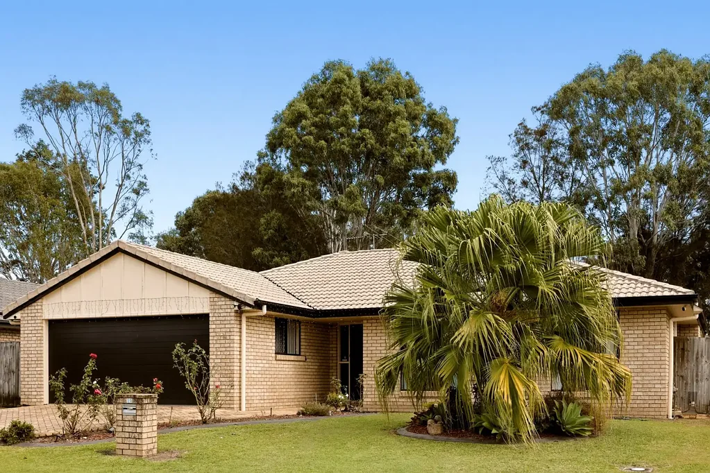 Caboolture 3Zimmer Family Home, Quiet Street with Park Behind.