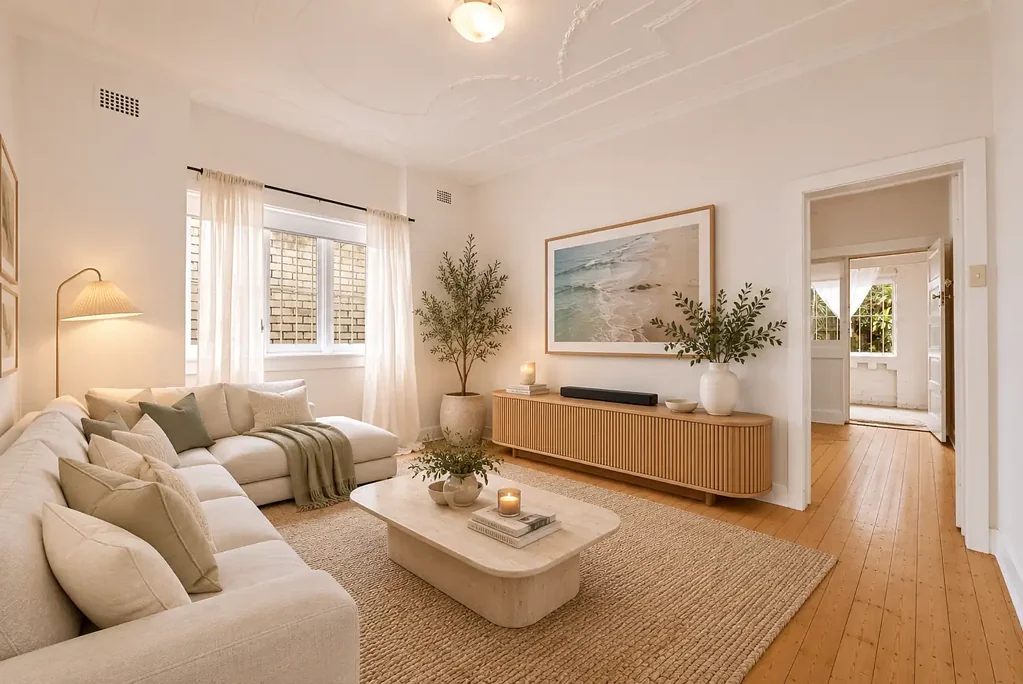 Beachside One Bedroom Apartment + Sunroom