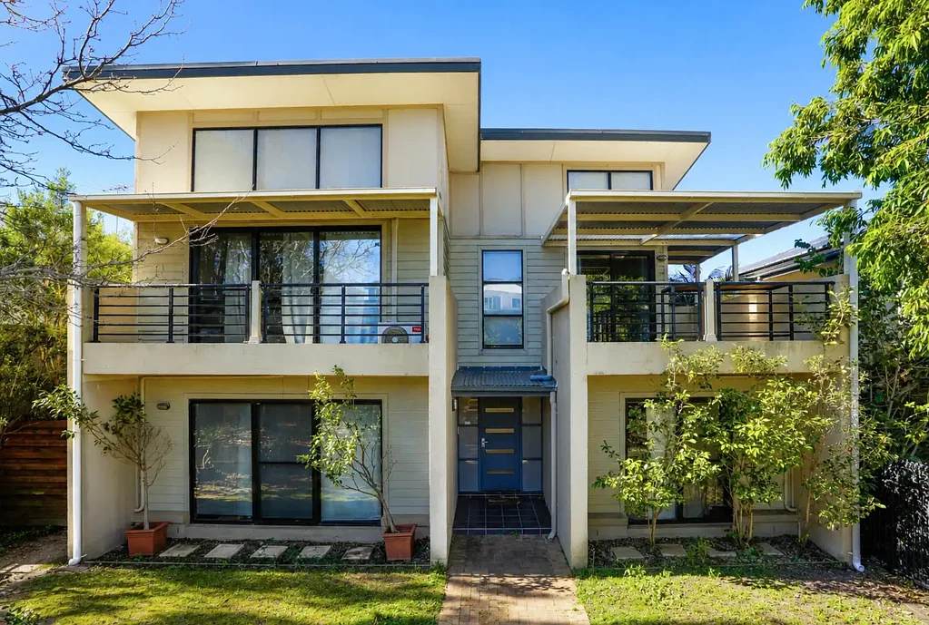 PERFECT FAMILY HOME IN THE PERFECT LOCATION!