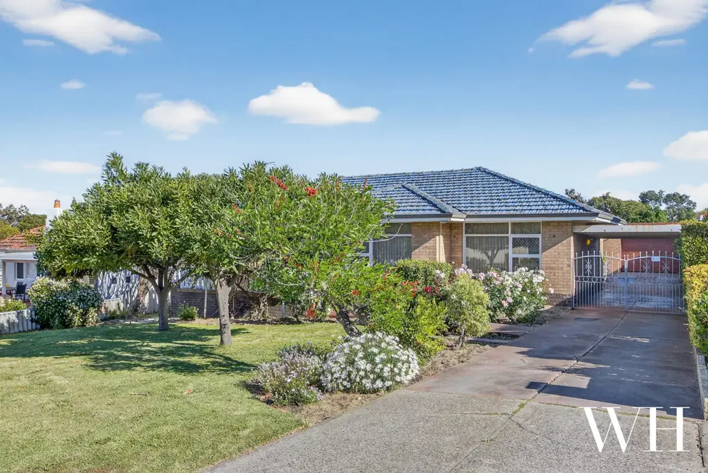 16 Birdwood Road, Melville, WA 6156