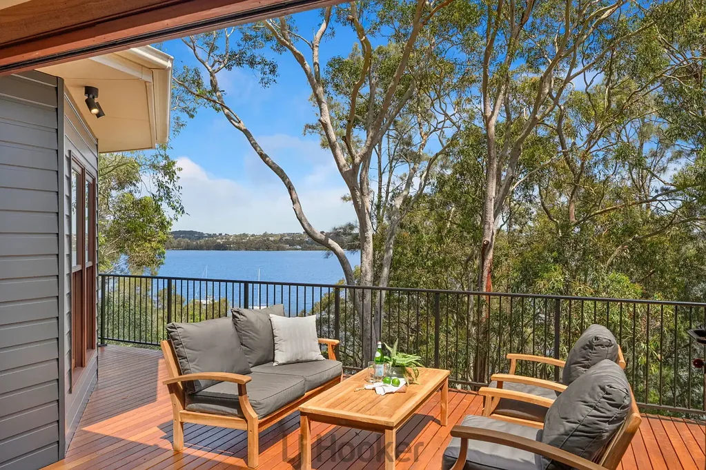 52 Laycock Street, Kilaben Bay, NSW 2283