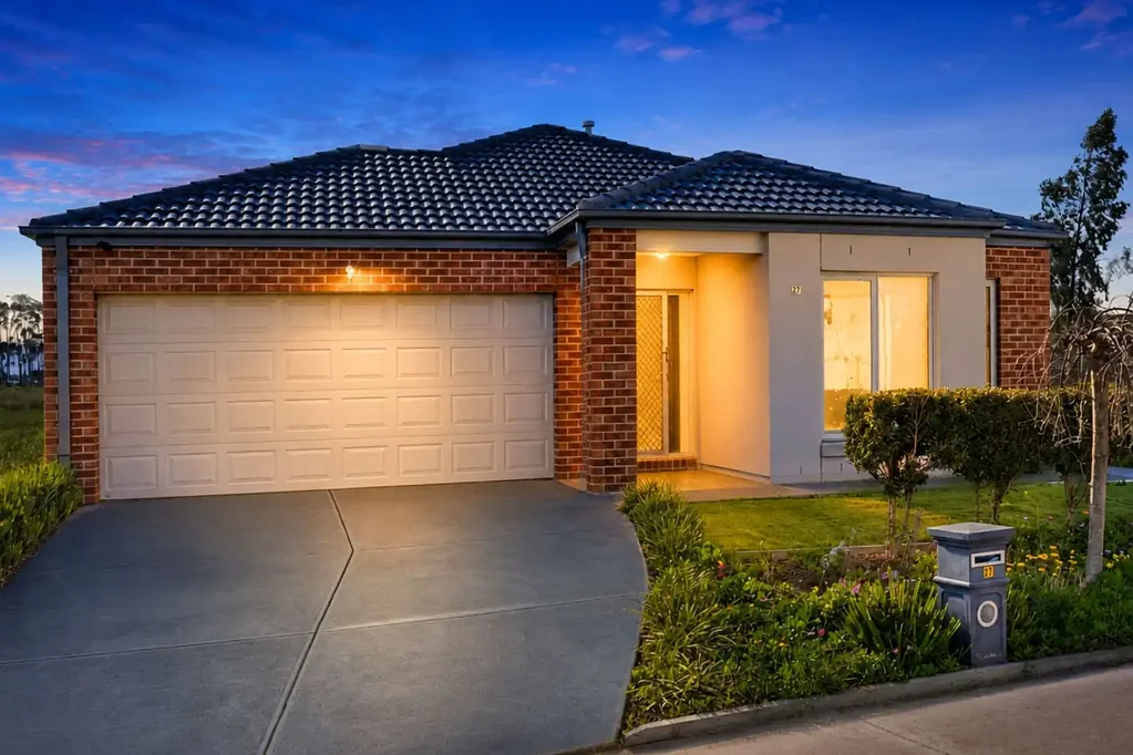 Wyndham Vale 4房 卓越住宅，距商店、学校和交通枢纽仅数分钟！首次置业者和精明投资者的完美机会！ Exceptional Home Just Minutes to Shops, Schools & Transport ! Perfect Opportunity for First Home Buyers & Savvy Investors !