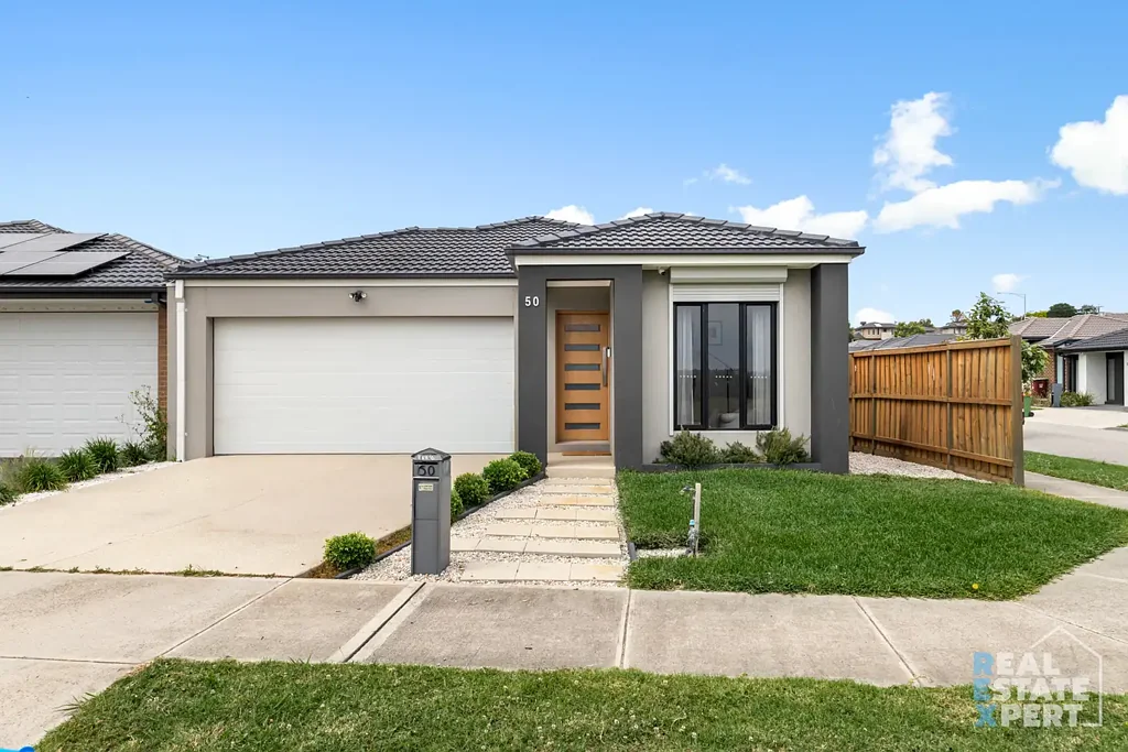 50 Landscape Boulevard, Hampton Park, VIC 3976