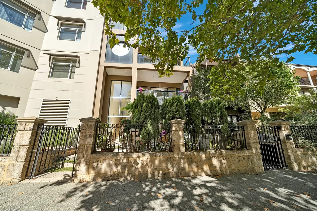 East Perth 4બેડરૂમ THE ROYAL JEWEL