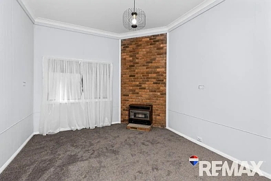 22 Regent Street, Junee, NSW 2663, 4 Bedrooms, 1 Bathrooms, House