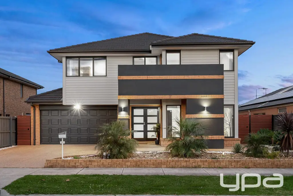 33 Park Central Avenue, Officer, VIC 3809