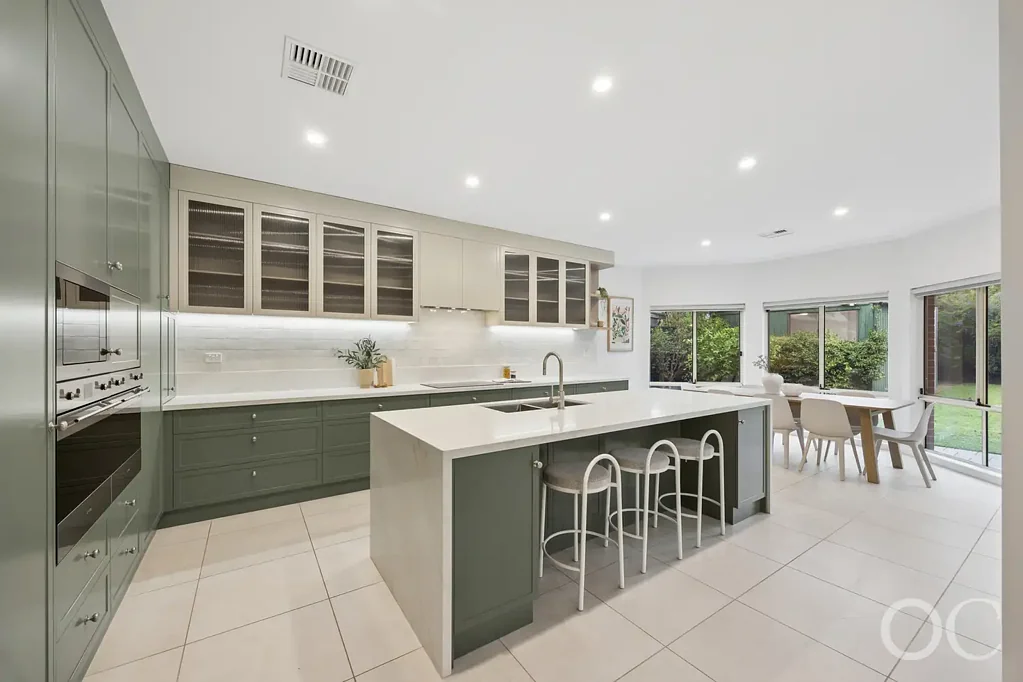 79 The Grove, Lower Mitcham, SA 5062