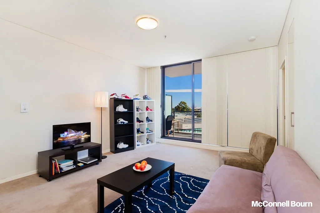 Modern Furnished Apartment with Well-equipped Facilities