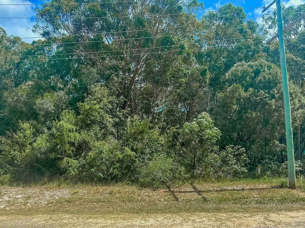 8 Field Street, Russell Island, QLD 4184