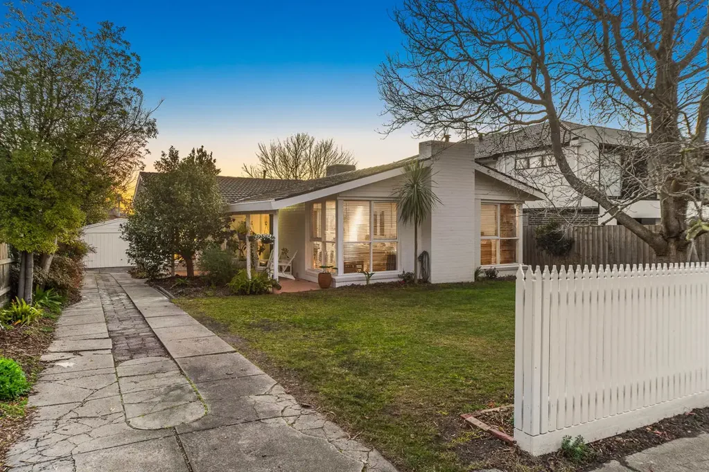 16 Wentworth Avenue, Frankston South, VIC 3199