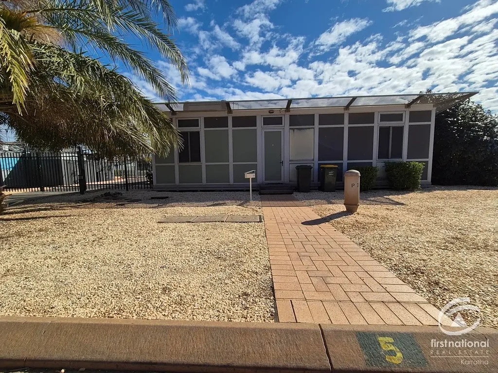 Nickol 3બેડરૂમ Low-Maintenance Villa: Tambrey Estate