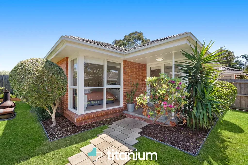 Sandringham 2房 海滨瑰宝 优雅布置 两卧宽敞 自然采光充沛 现代厨房 优质电器 朝北庭院 顶级地址 便捷生活 Where Style Meets Serenity -  Designer Villa Moments from the Bay!