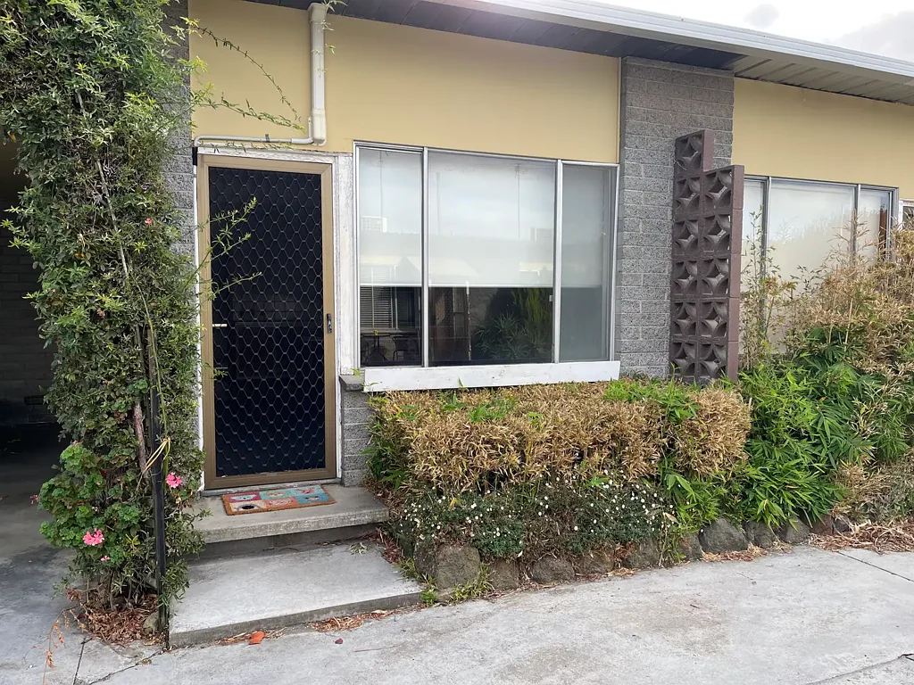 ONE BEDROOM UNIT