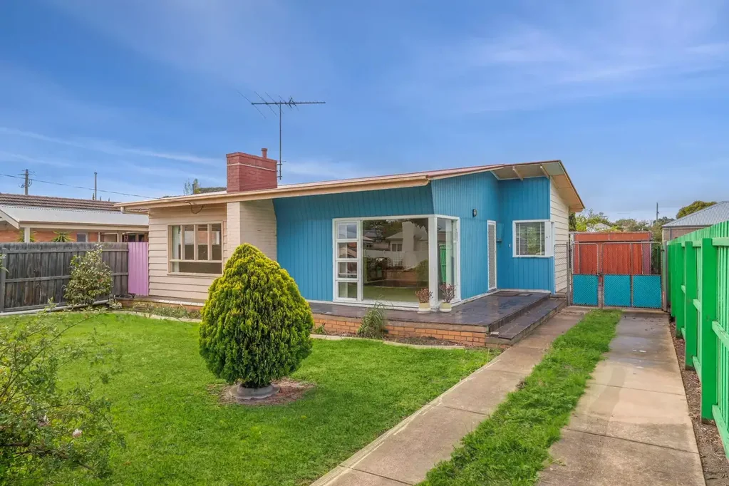16 Roslyn Road, Belmont, VIC 3216