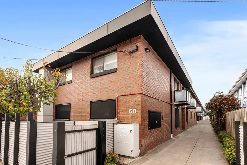 Easy Living in the Heart of Brunswick!