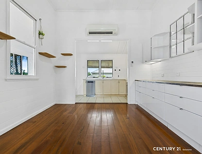 84 West Street, The Range, QLD 4700, 5房, 2浴, 独立屋