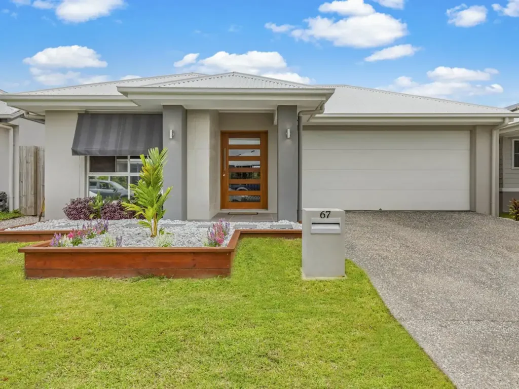 67 Adrian Circuit, Nirimba - Spacious, Stylish & Family-Frie