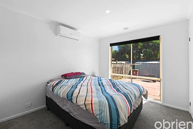 Kwarto - 111 Ormond Road, Hampton Park, VIC 3976