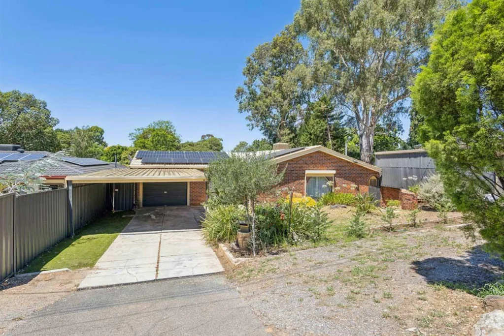 373 Grenfell Road, Redwood Park, SA 5097