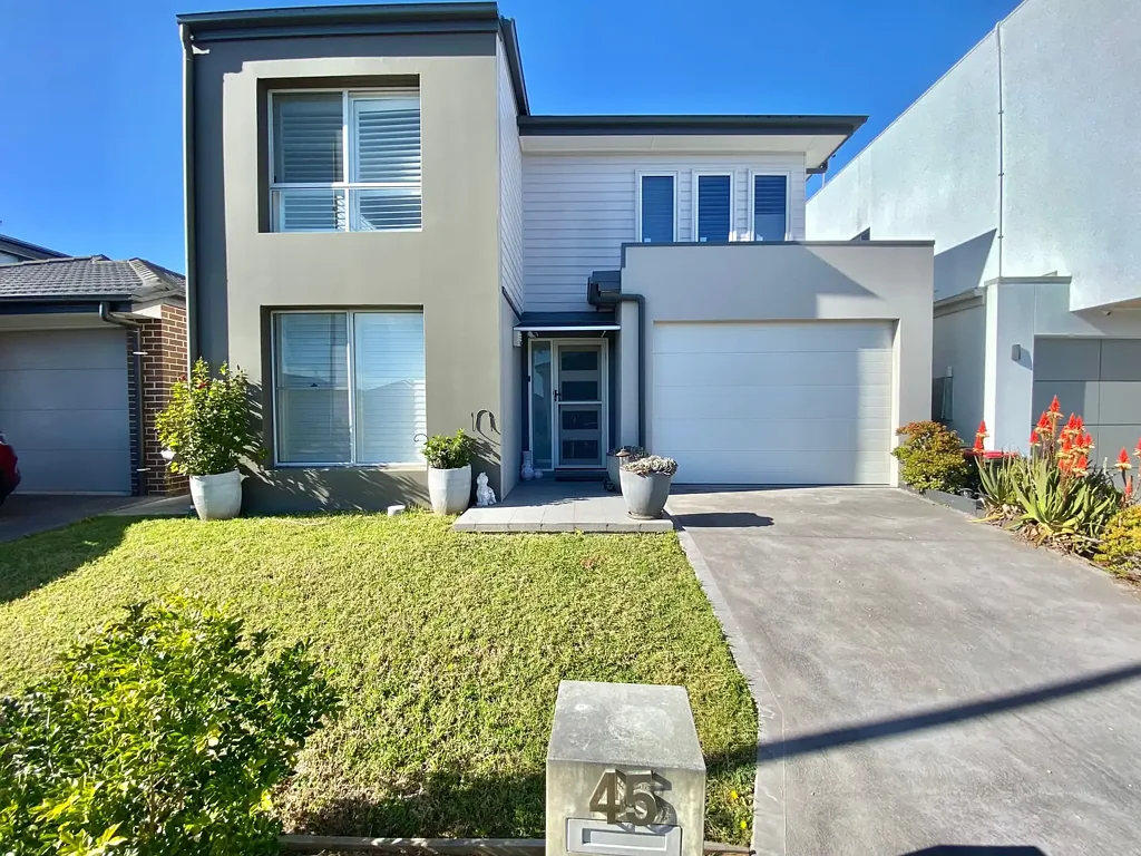 Experience Unmatched Luxury in Denham Court!
