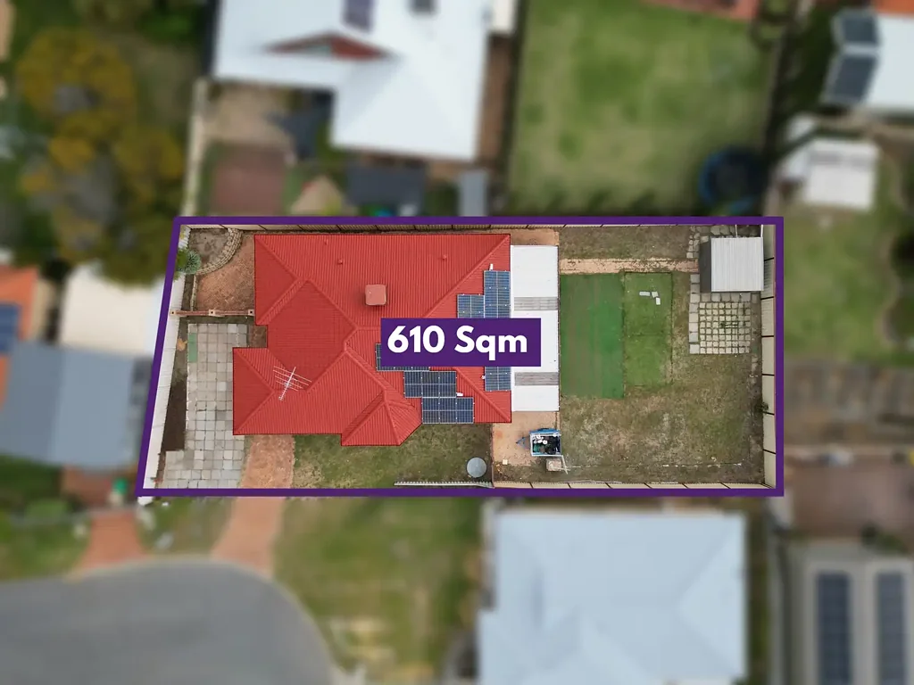 3 Club Place, Cooloongup, WA 6168