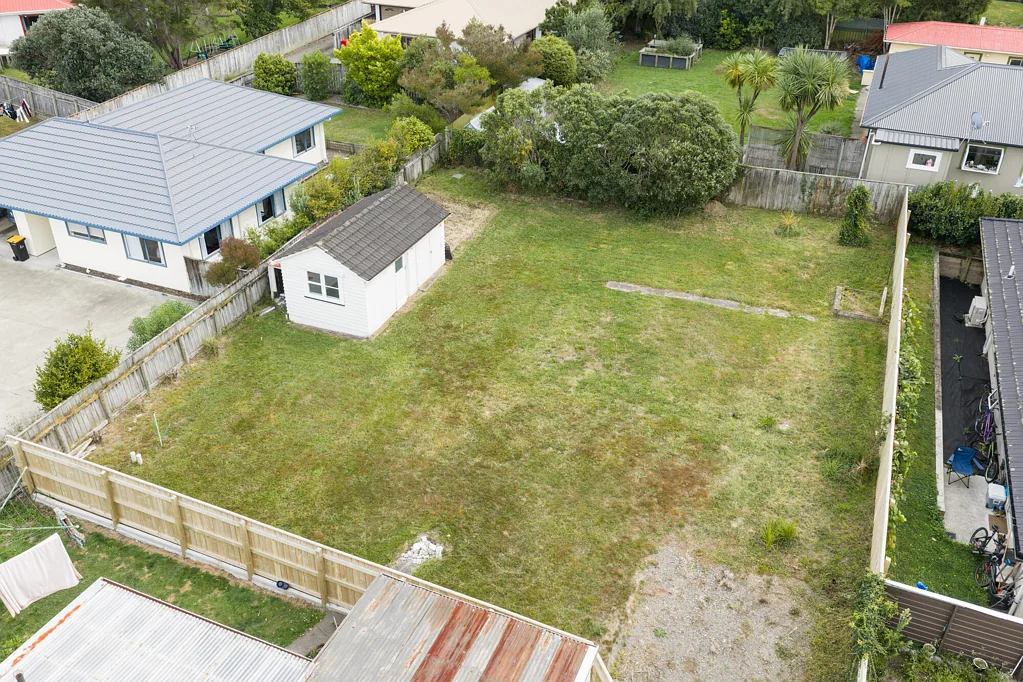 Feilding Build you dream on the west side