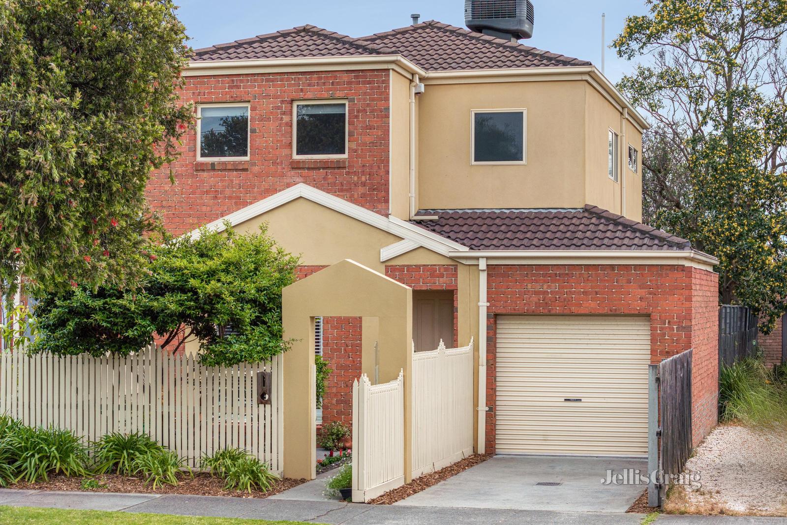 43B ALBENCA ST, MENTONE VIC 3194, 0 Kuwarto, 0 Banyo, Townhouse