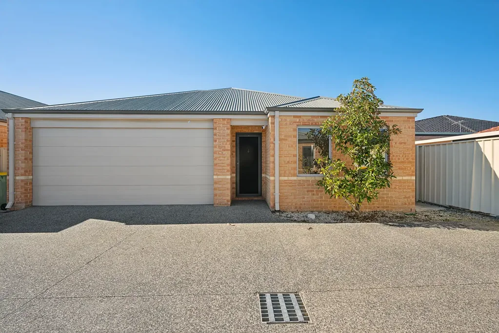 Canning Vale 3침실 Boutique Low-Maintenance Living in a Secured, Convenient Canning Vale Location