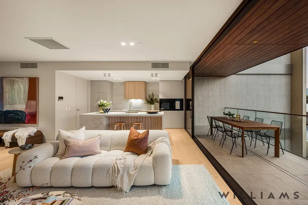 Adelaide 2房  "THE EPITOME OF LUXURY & LIFESTYLE" - 200 EAST TERRACE - ADELAIDE'S MOST PRESTIGIOUS ADDRESS - SOPHISTICATED BRAND NEW DESIGNER APARTMENT RESIDENCE