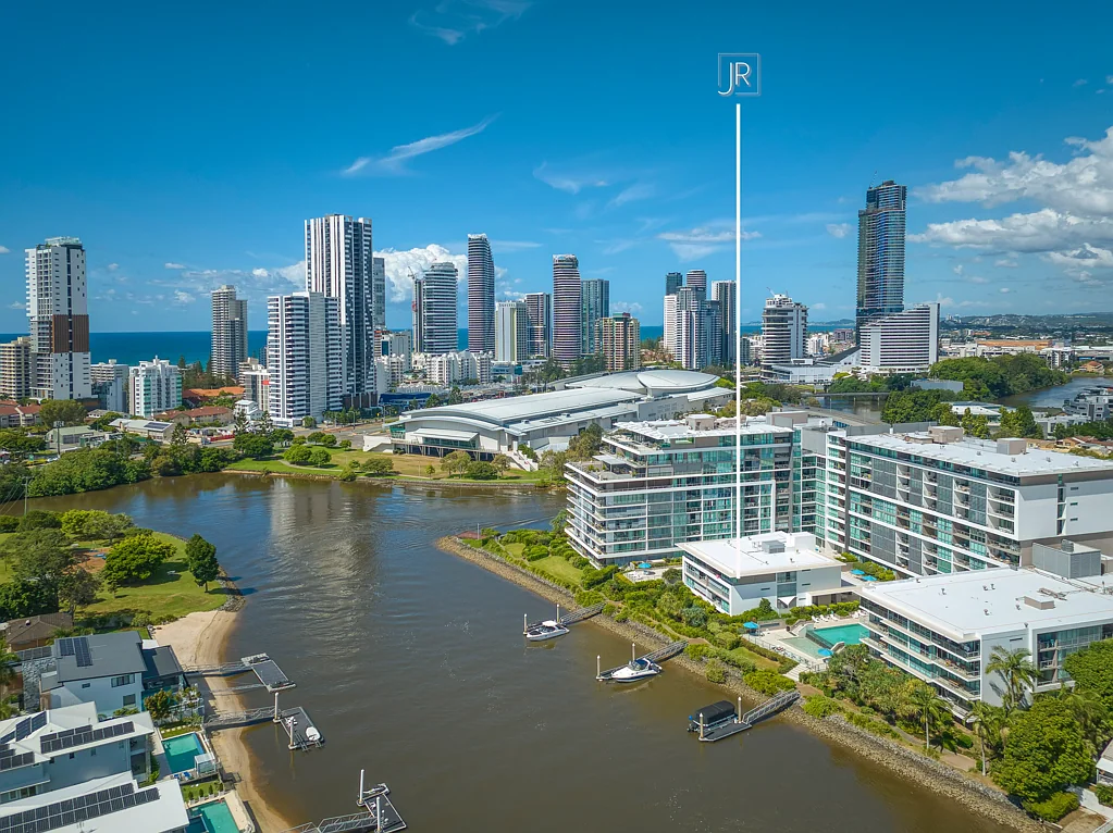 Broadbeach Waters 4Habitaciones North-facing 4 bedroom apartment with breathtaking water and skyline views