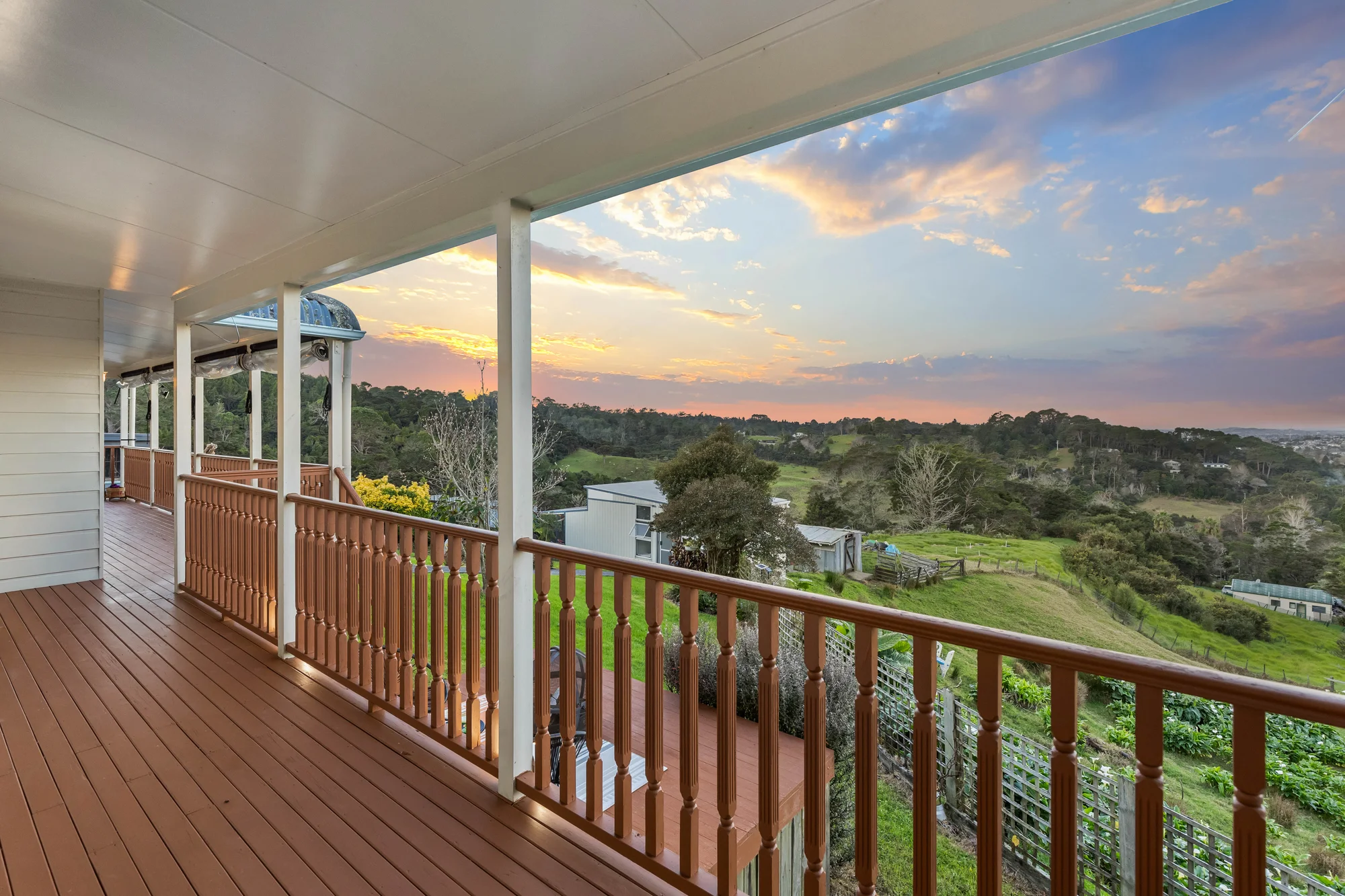 23 Waitakere Road, Waitakere, photo 2