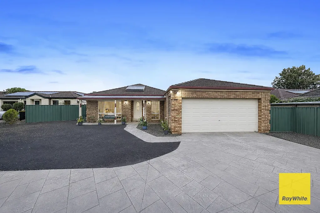 Burnside 4침실 Luxurious Family Living on a Grand 706sqm Allotment