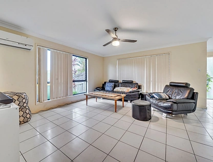 26 Starling Street, Loganlea, QLD 4131, 3部屋, 2バスルーム, House