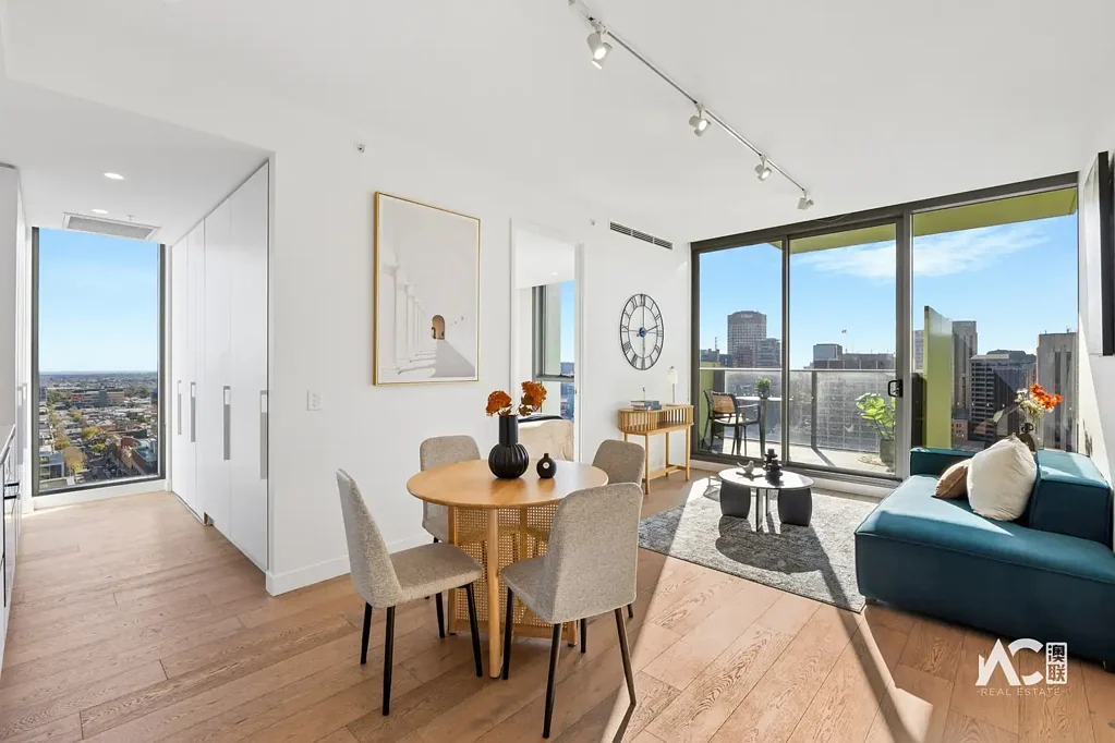 Adelaide 2Habitaciones High-Level City Living with Carpark & Storage