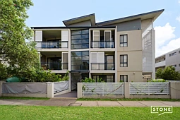 4/13-15 Lydbrook Street, Westmead