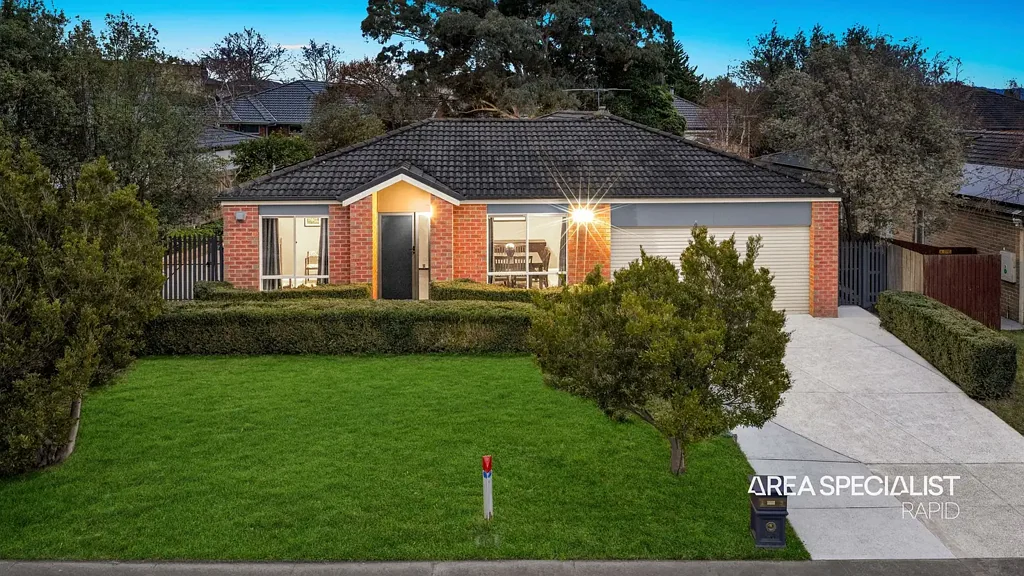 Narre Warren South 4房 简介：现代舒适、卓越能效与宽敞家庭生活！ The Brief: Modern Comfort, Exceptional Energy Efficiency & Spacious Family Living!