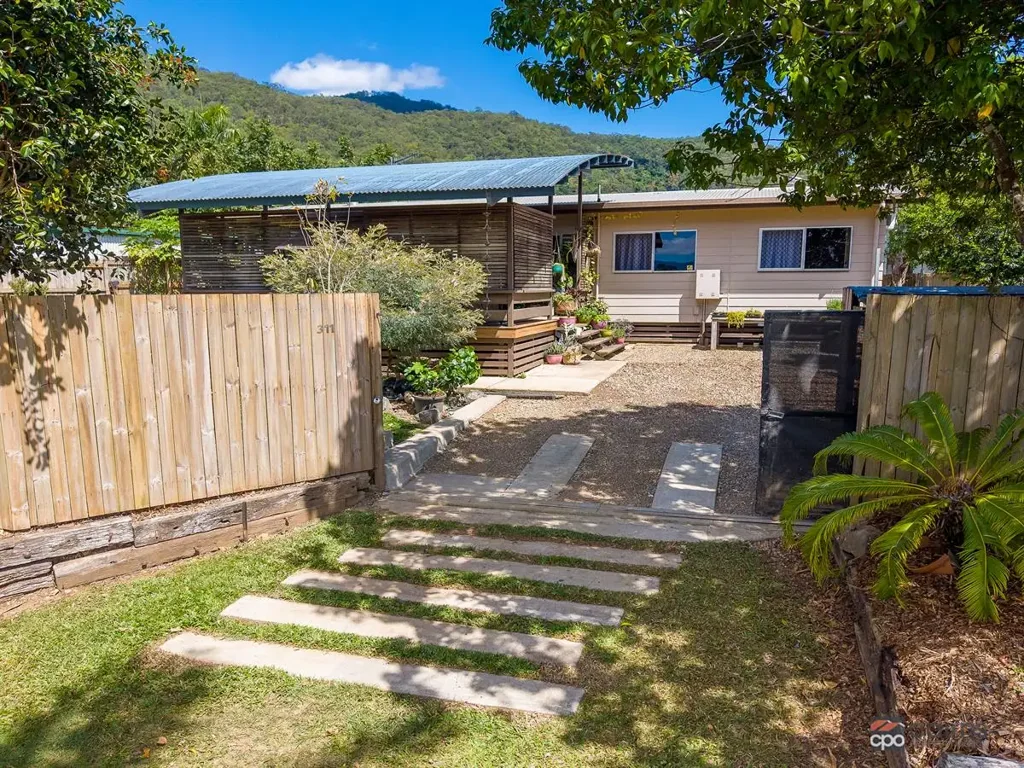 Gordonvale 3房  Fully Renovated Character Home with Modern Touches