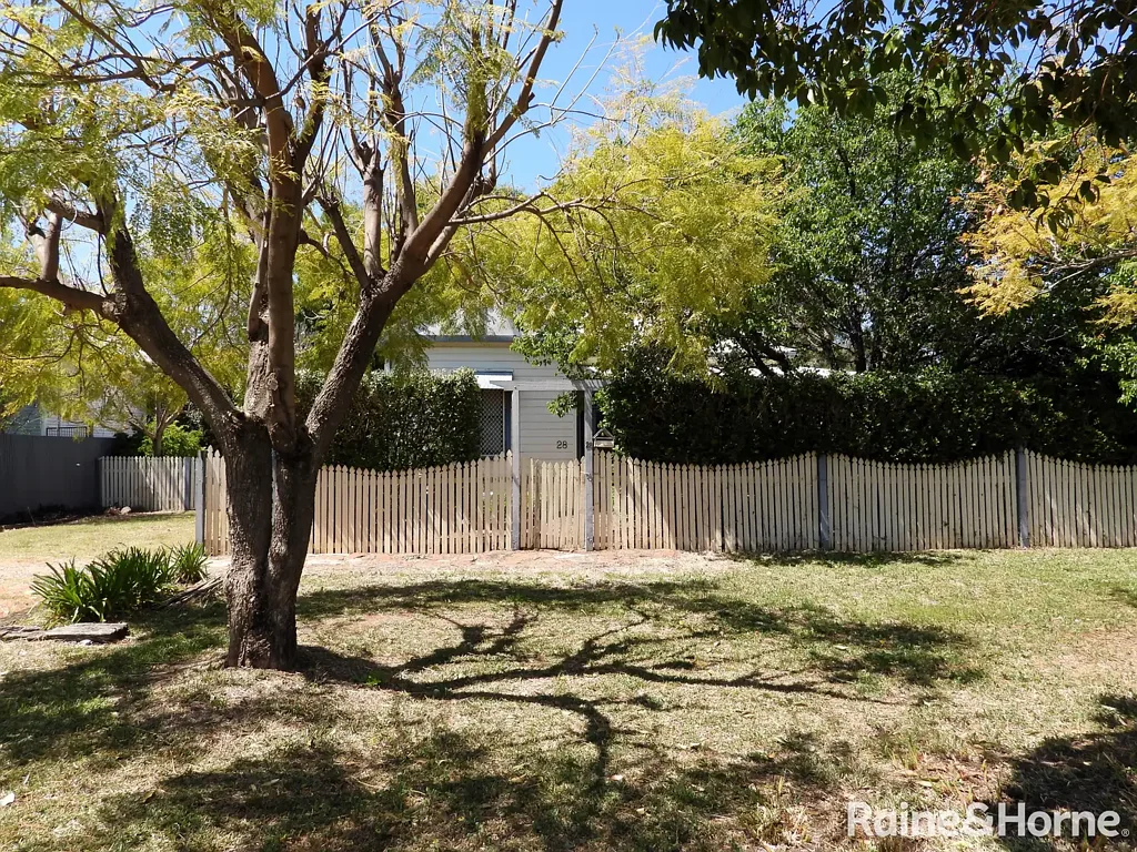 28 Boston Street, Moree, NSW 2400