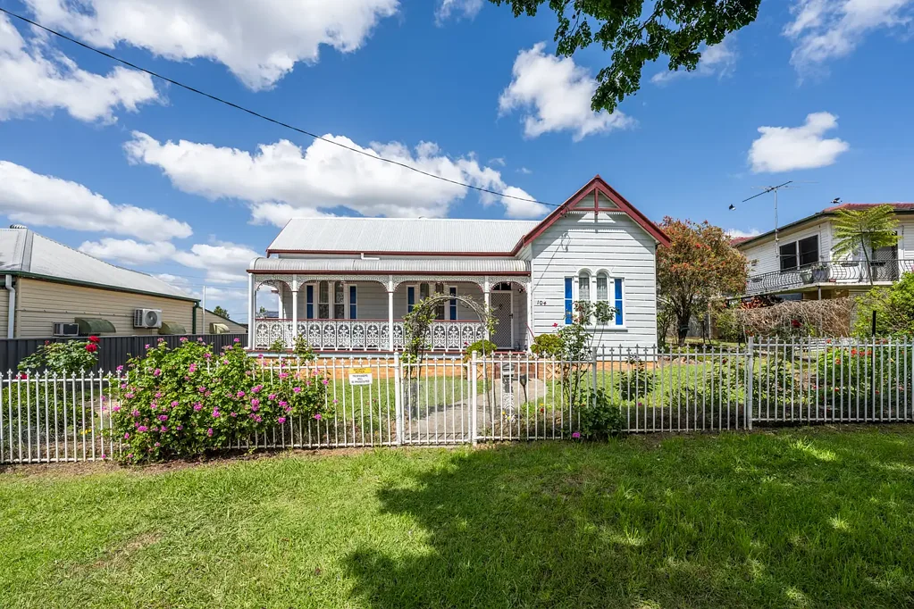 FULLY FURNISHED HOME SOUTH GRAFTON