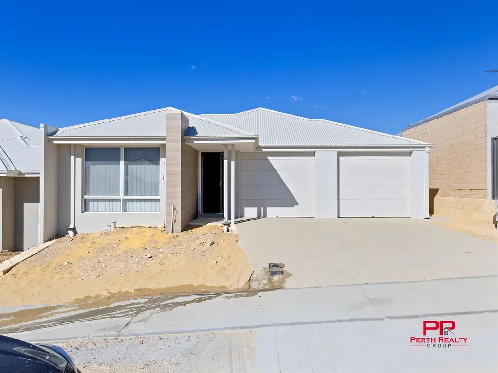 Versatile Dual Living Opportunity