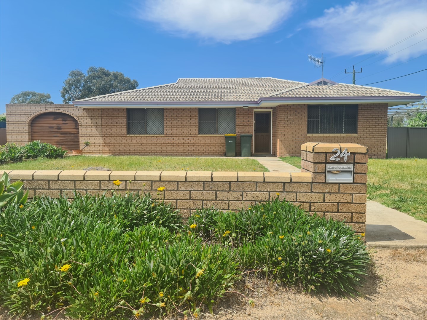 24 HARRIS ST, KATANNING WA 6317, 0 Kuwarto, 0 Banyo, House