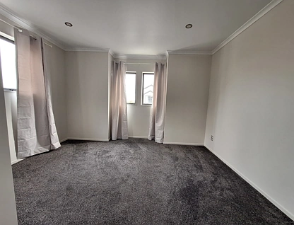11/4 Wallson Crescent, 1832, Auckland, 3房, 1浴, 整租公寓