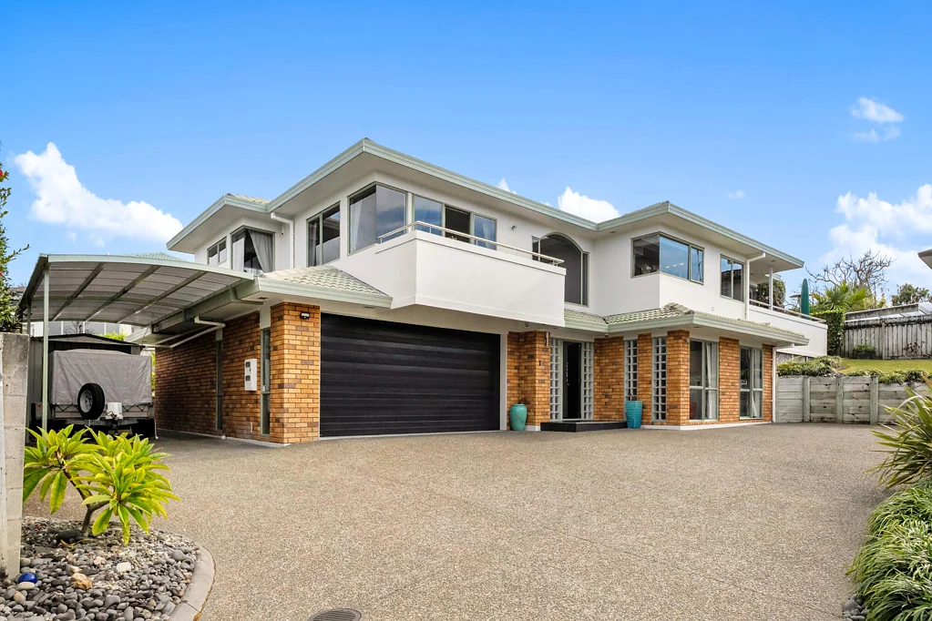 West Harbour 4Kwarto Big Family Home with Stunning Harbour Views