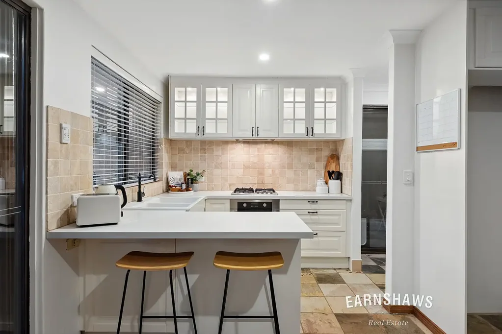 350 Horwood Road, Swan View, WA 6056