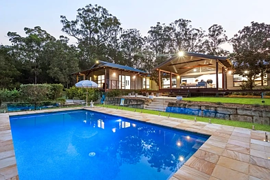 13-15 Ridgeview Crescent, Bonogin, QLD 4213, 5 Bedrooms, 3 Bathrooms, House