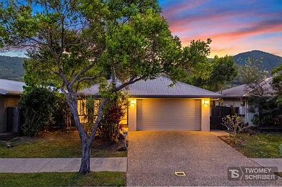 Smithfield 4ਬੈੱਡਰੂਮ Modern Tropical Living in the Heart of Smithfield- Move-In Ready