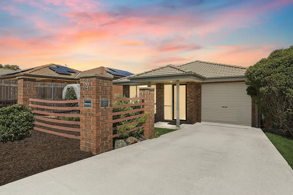27 Refshauge Crescent, Macgregor, ACT 2615